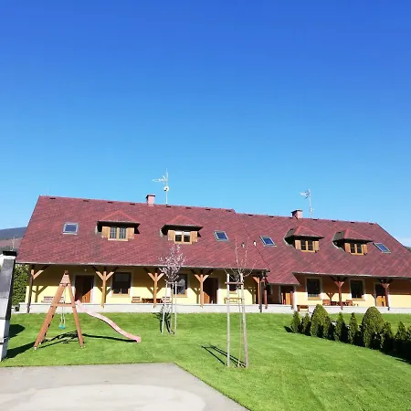 Aparmany 아파트 Loučná nad Desnou